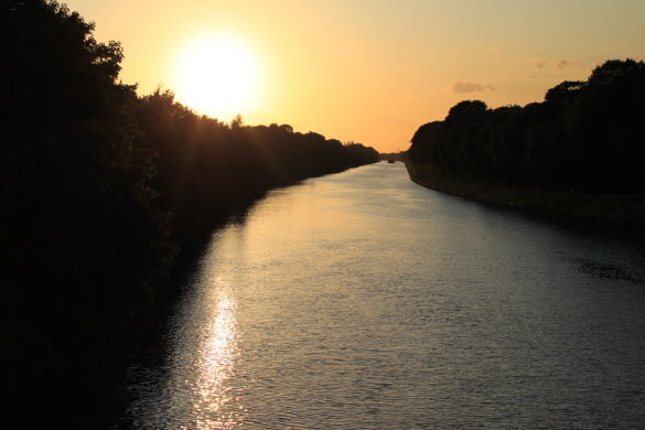 Wesel-Datteln-Kanal mit Sonnenuntergang